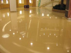 ?；u打蠟上光